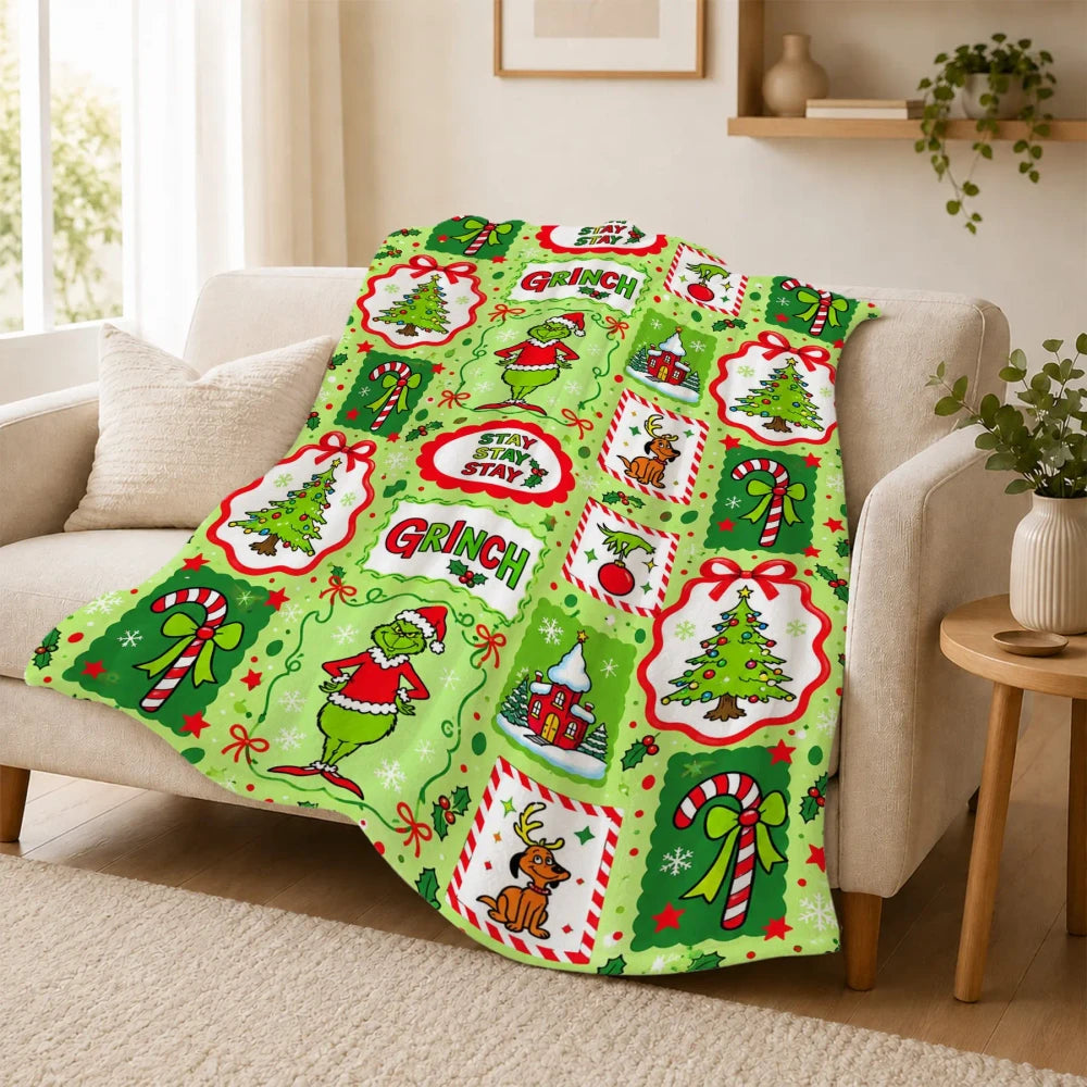 Thread Tumblrz Festive Holiday Graphic Flannel Throw Blanket — Christmas Gift